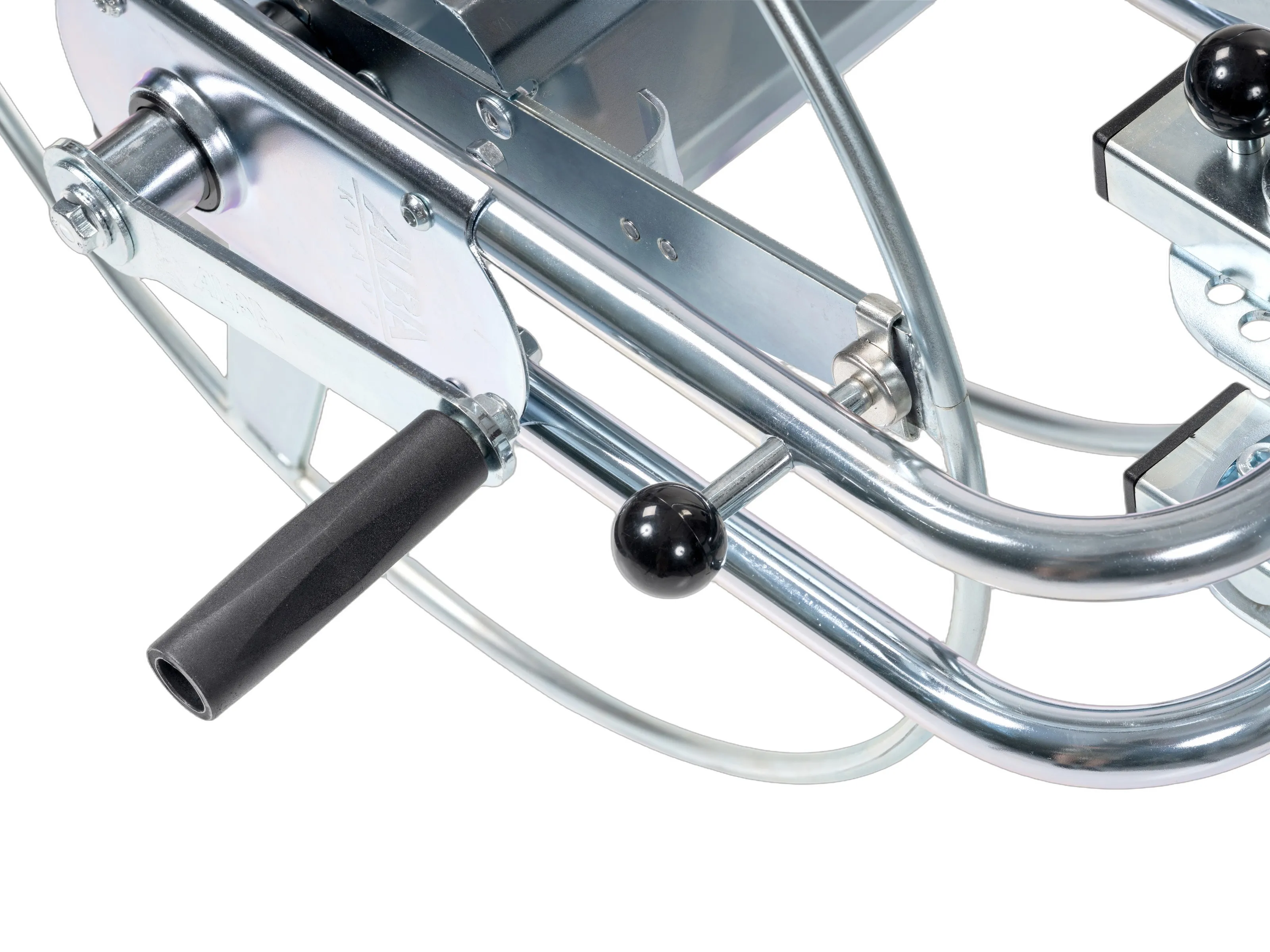 Detail of the sliding magnetic brake on the drum