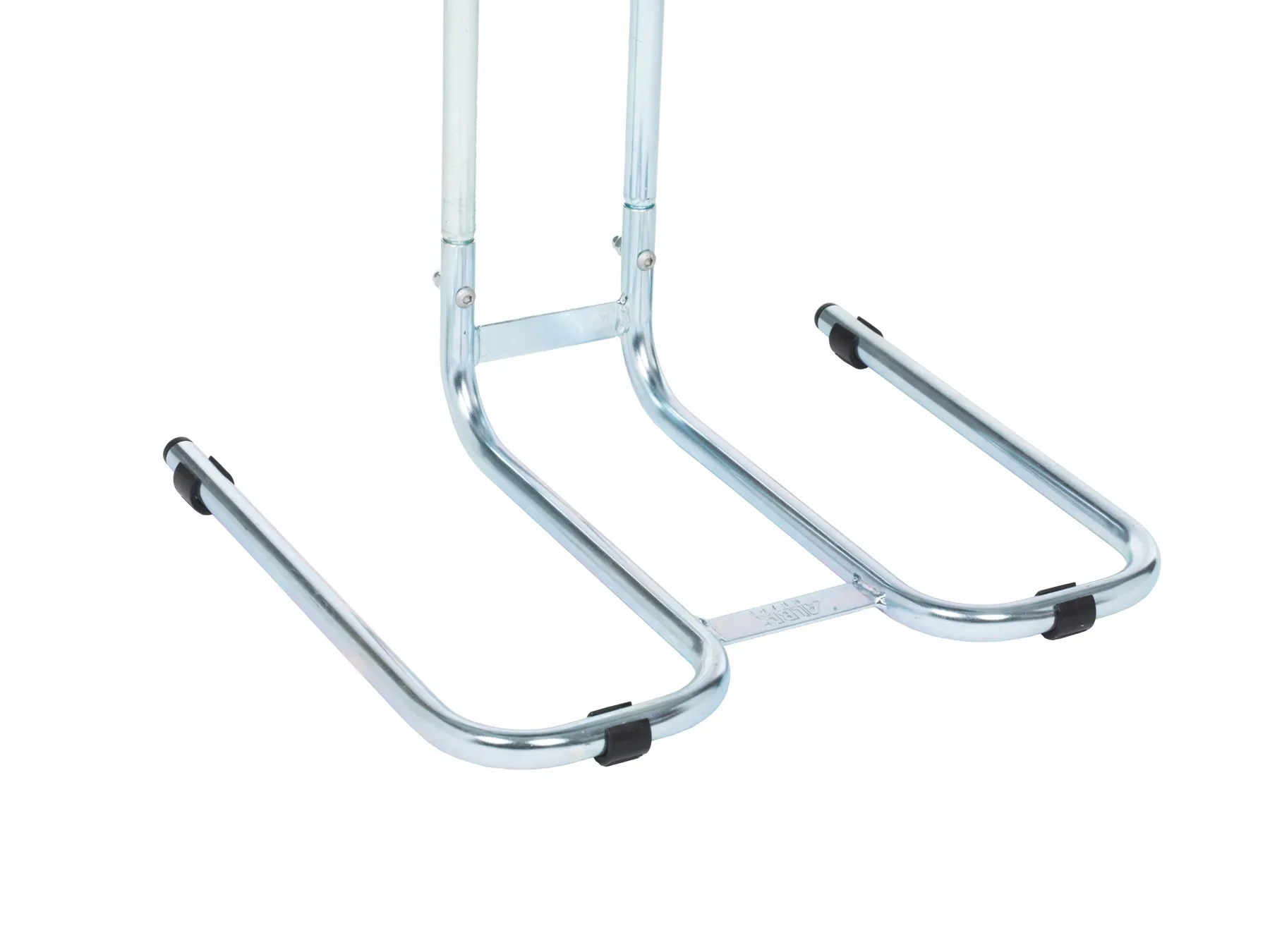Galvanized steel frame with anti-slip floor protection