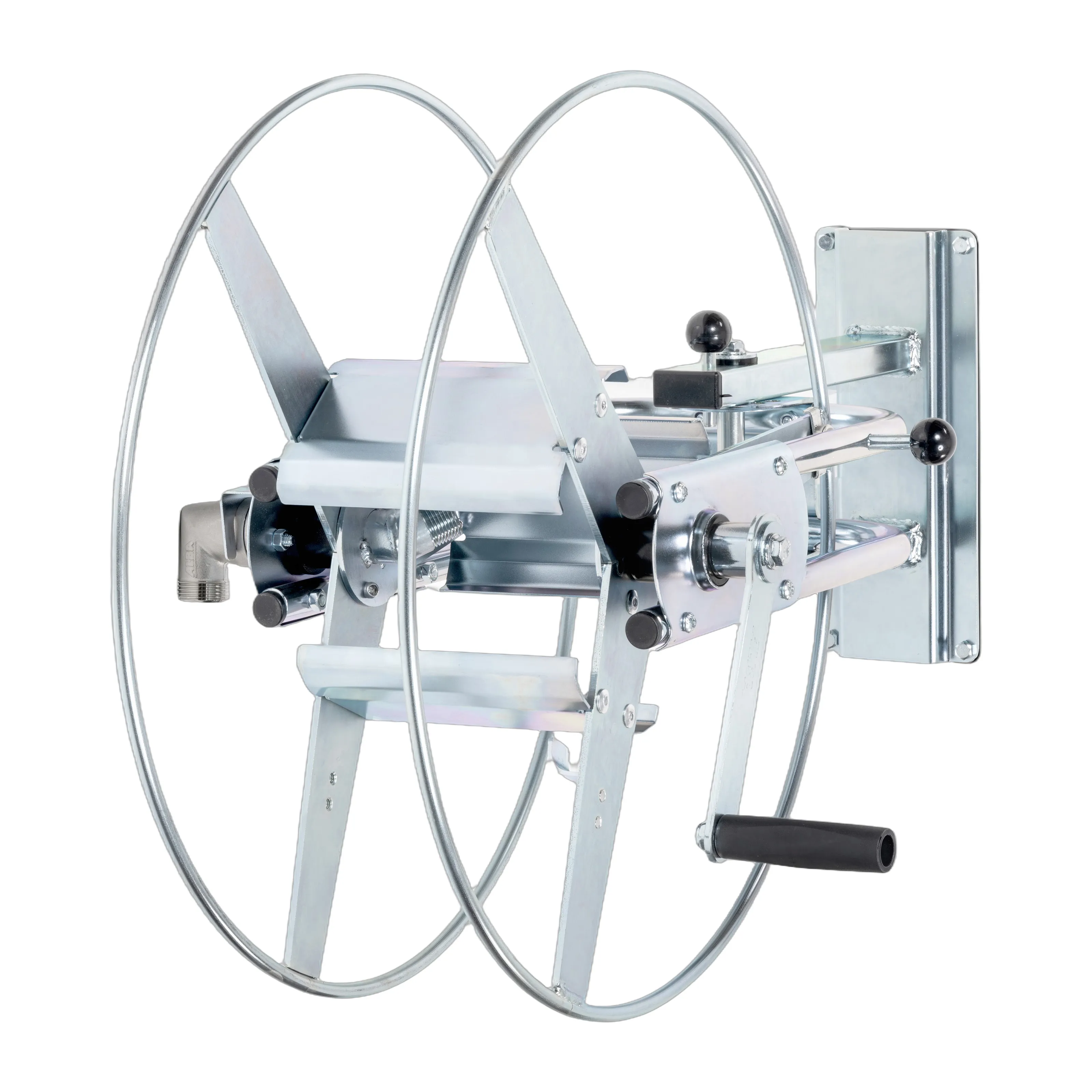 Status S wall-mounted reel, studio view