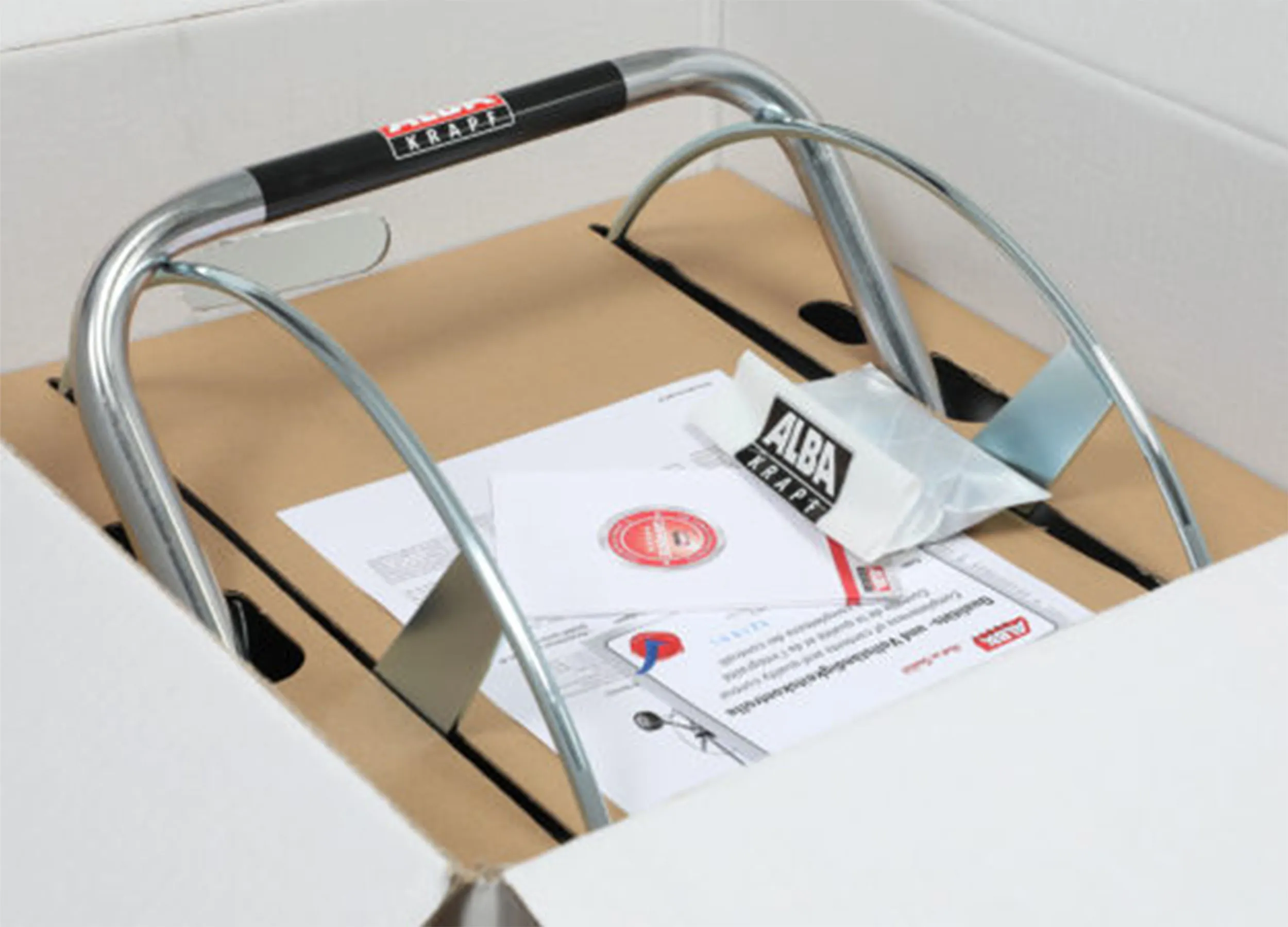 ALBA KRAPF hose reel in flat-folding, environmentally friendly cardboard packaging