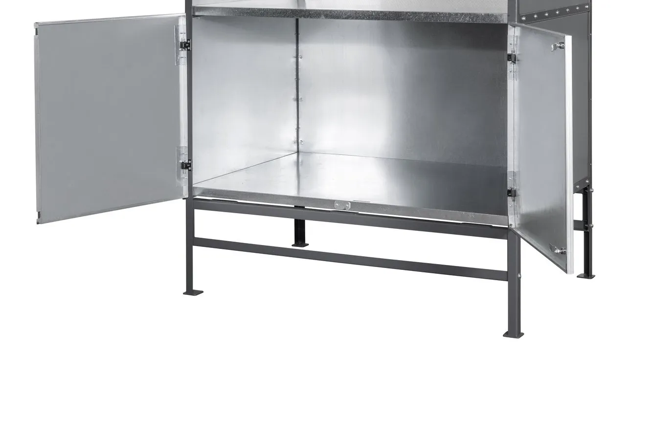 Lockable tool cabinet under the worktop of the ALBA Plan Station 2